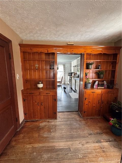 Tiny photo for 552 W Funderburg Road, Fairborn, OH 45324 (MLS # 947033)