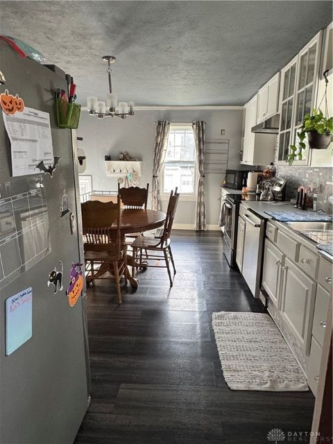 Tiny photo for 552 W Funderburg Road, Fairborn, OH 45324 (MLS # 947033)