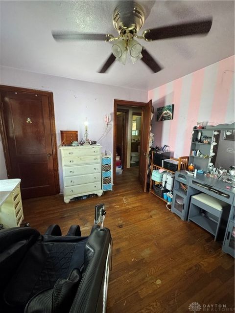 Tiny photo for 552 W Funderburg Road, Fairborn, OH 45324 (MLS # 947033)