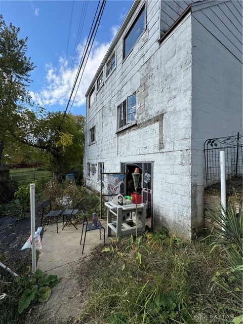 Tiny photo for 552 W Funderburg Road, Fairborn, OH 45324 (MLS # 947033)