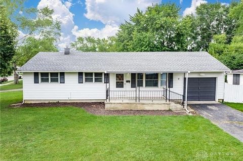 Photo of 1820 Boesel Avenue, Dayton, OH 45429 (MLS # 953283)