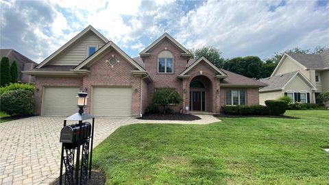 Photo of 5665 Stone Lake Drive, Dayton, OH 45429 (MLS # 952774)