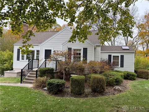 Tiny photo for 71 Westbrook Road, Dayton, OH 45415 (MLS # 946336)