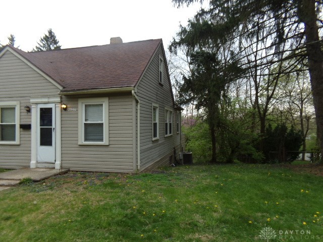 2946 Lindale Avenue, Dayton, Ohio image 2