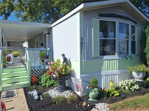 Mobile Home For Sale - 5071 Santa Fe Drive<br/> Dayton, OH 45414