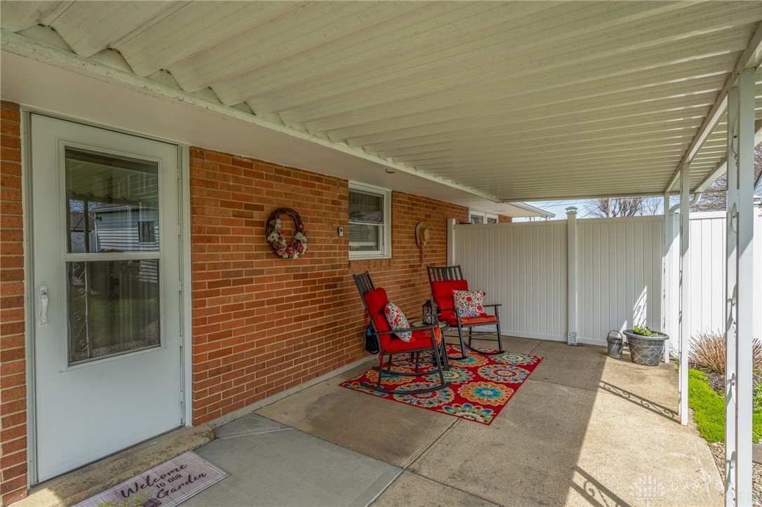 6190 Sandbury Drive, Dayton, Ohio image 21