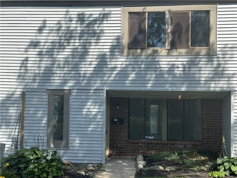 Condo For Sale - 4535 Lansmore Drive<br/> Dayton, OH 45415