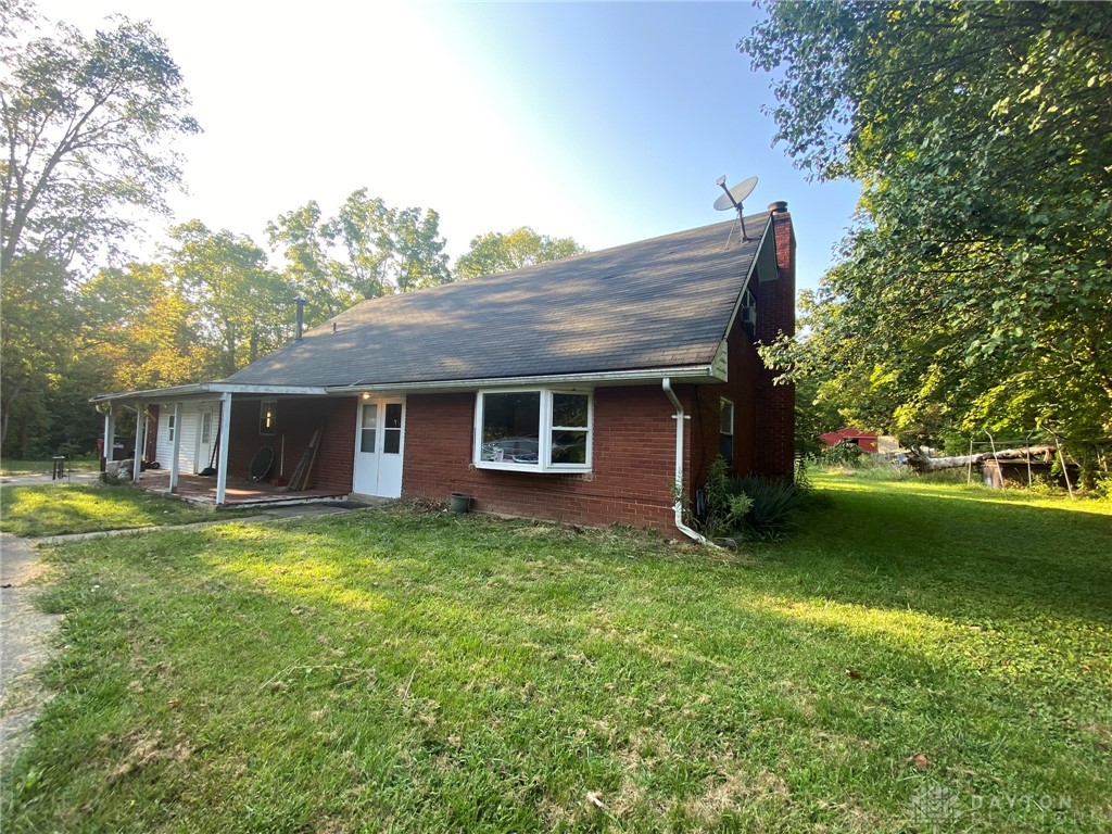 14421 Eaton Pike, New Lebanon, Ohio image 2