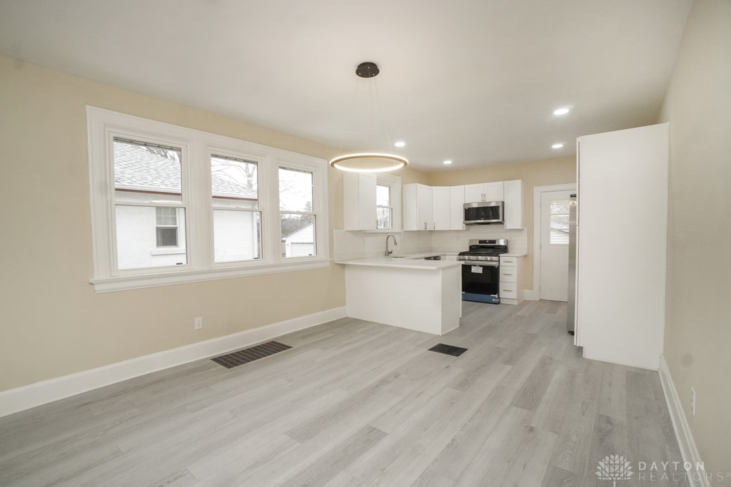 1384 W Galbraith Road, Cincinnati, Ohio image 10