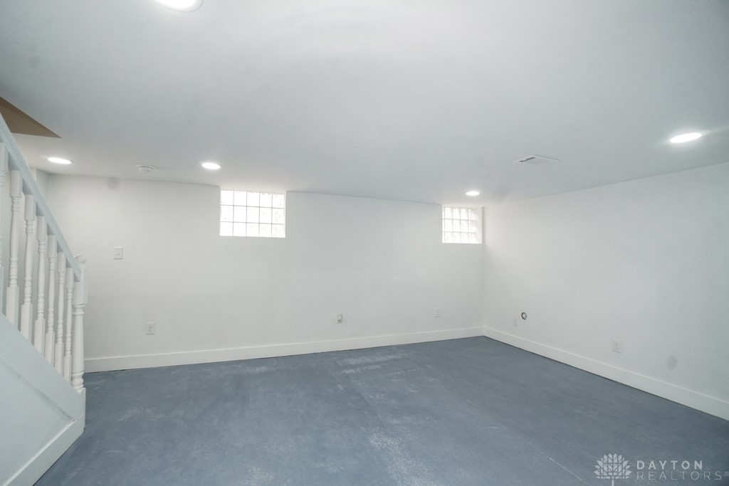 1384 W Galbraith Road, Cincinnati, Ohio image 27