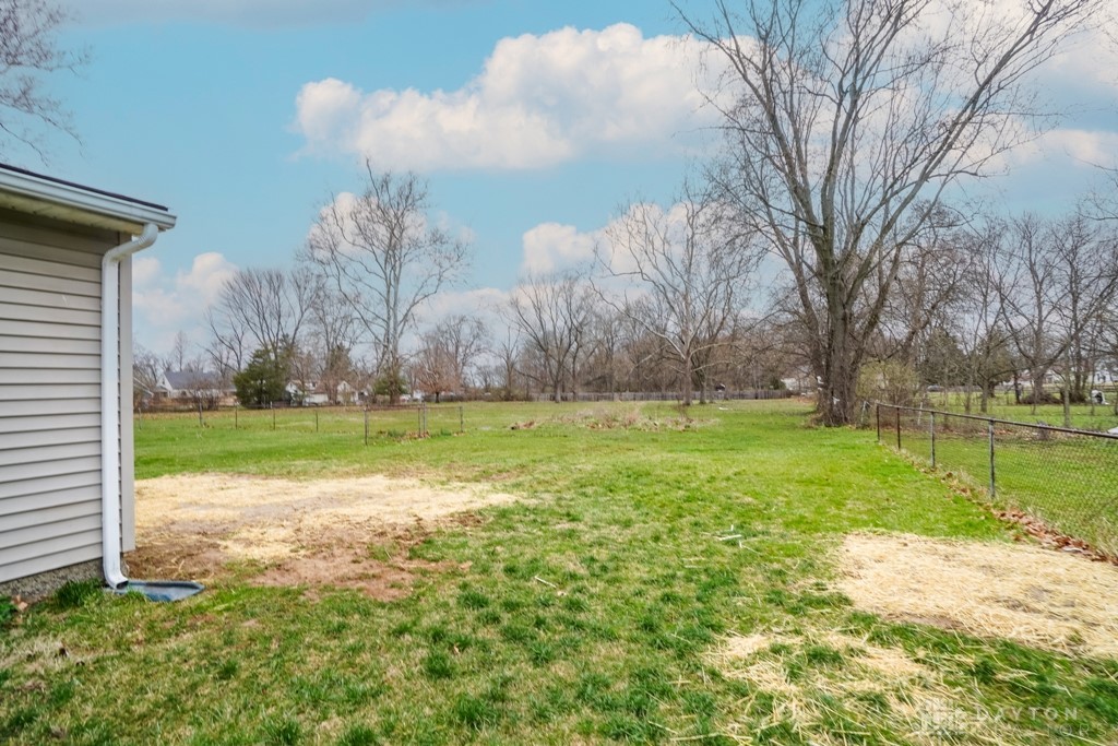 1384 W Galbraith Road, Cincinnati, Ohio image 43