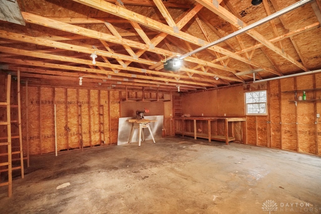 1384 W Galbraith Road, Cincinnati, Ohio image 39