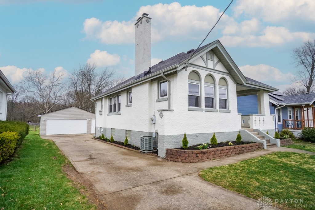 1384 W Galbraith Road, Cincinnati, Ohio image 49