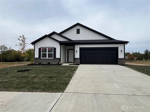 Photo of 114 Evergreen Way, Brookville, OH 45309 (MLS # 944230)