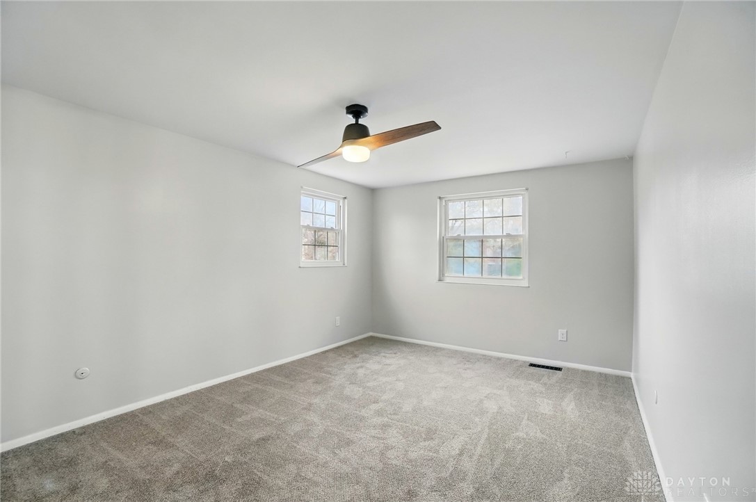 5605 Sandpiper Lane, Dayton, Ohio image 38