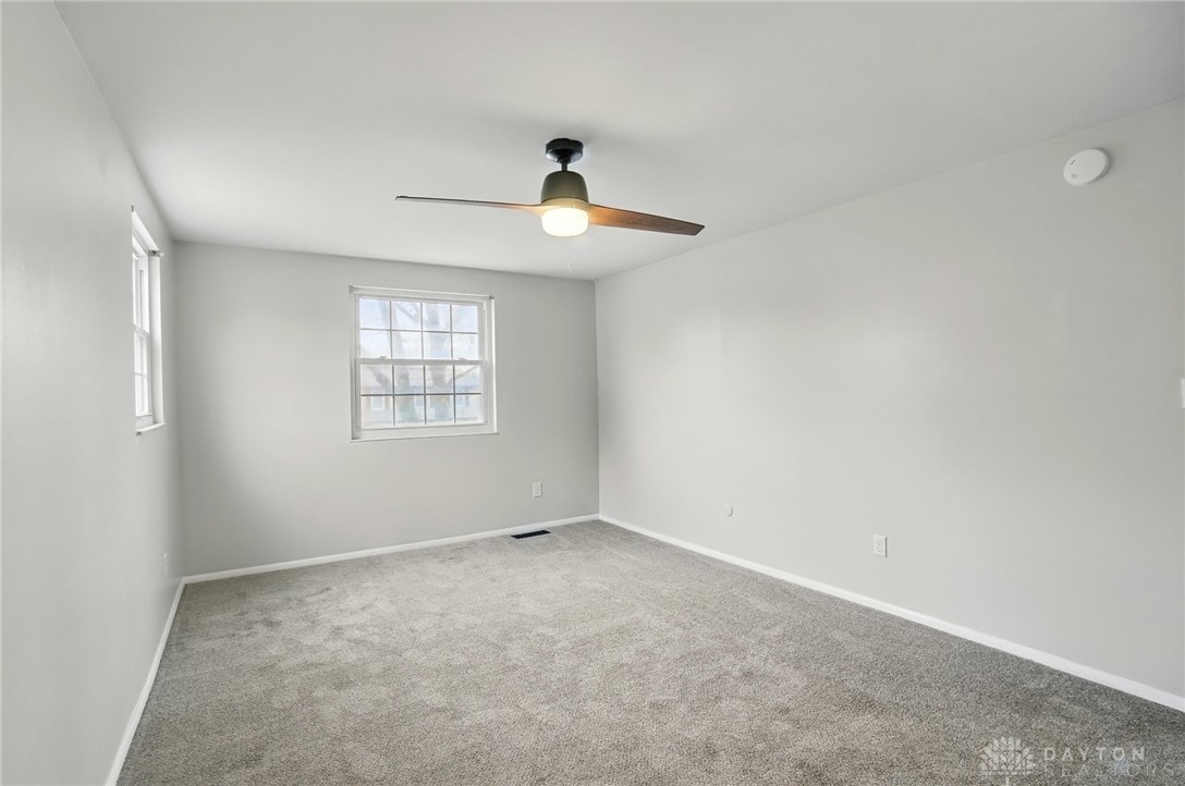 5605 Sandpiper Lane, Dayton, Ohio image 25