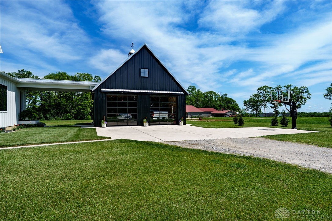 5146 Chenoweth Road, Waynesville, Ohio image 4