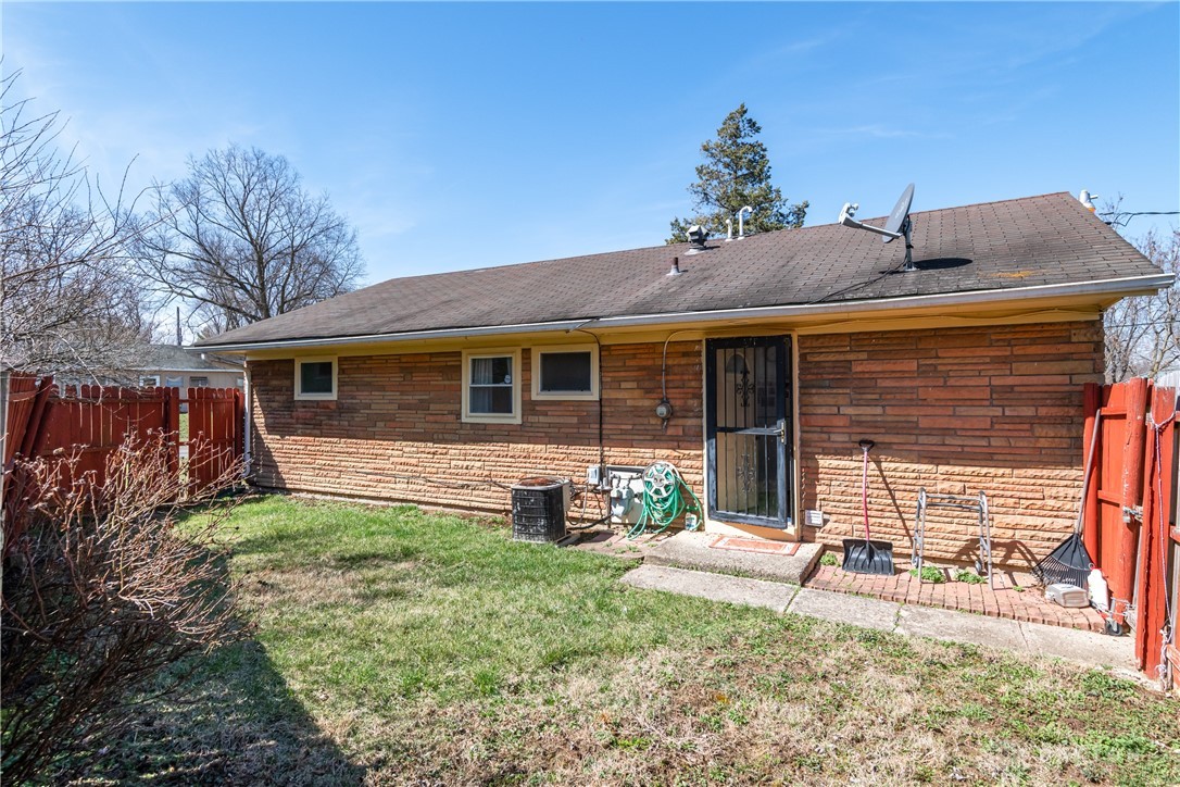 1310 Honeybee Drive, Dayton, Ohio image 26