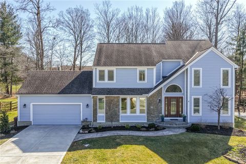 Photo of 6643 Miami Trails Drive, Loveland, OH 45140 (MLS # 953829)