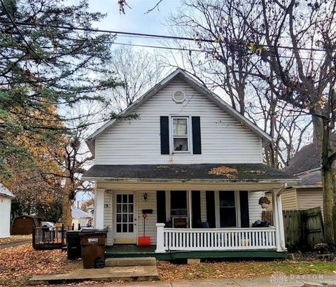 Homes For Sale - 419 S Walnut Street<br/> Urbana, OH 43078