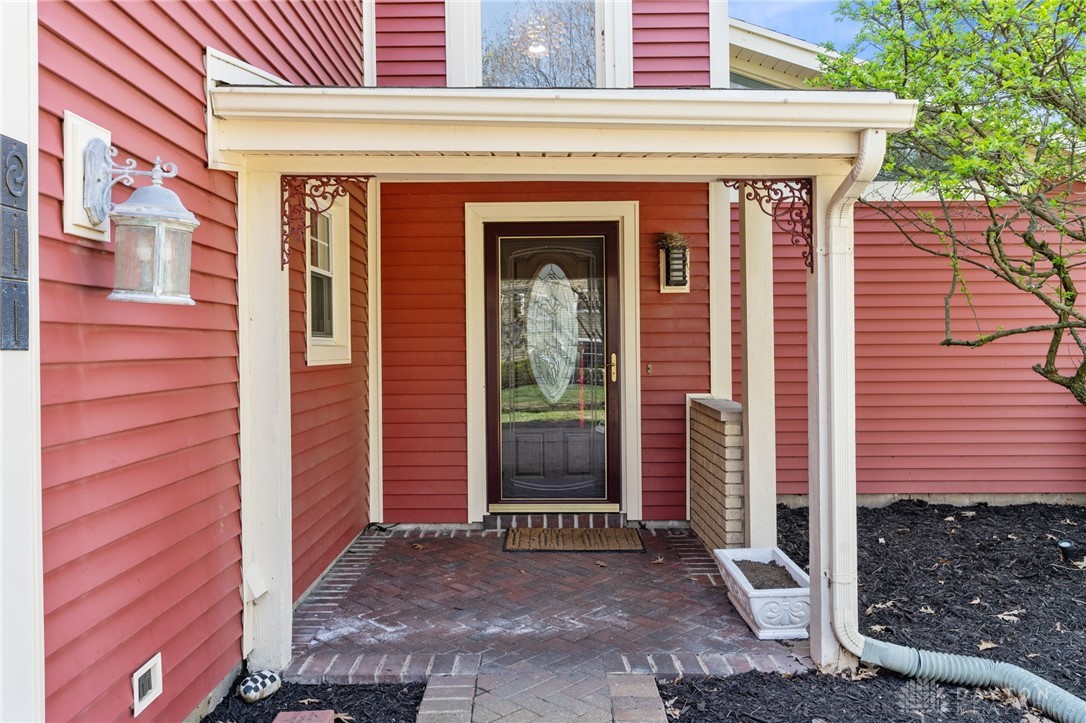 811 Hickory Hollow Road, Troy, Ohio image 4
