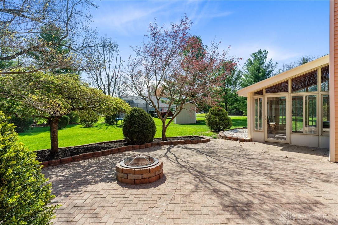 811 Hickory Hollow Road, Troy, Ohio image 39