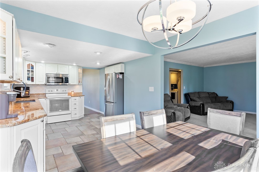 811 Hickory Hollow Road, Troy, Ohio image 18