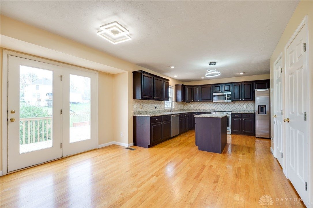 Beavercreek, Ohio 45434, United States, 3 Bedrooms Bedrooms, ,3 BathroomsBathrooms,Residential,Active,113309