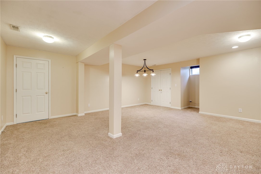 Beavercreek, Ohio 45434, United States, 3 Bedrooms Bedrooms, ,3 BathroomsBathrooms,Residential,Active,113309