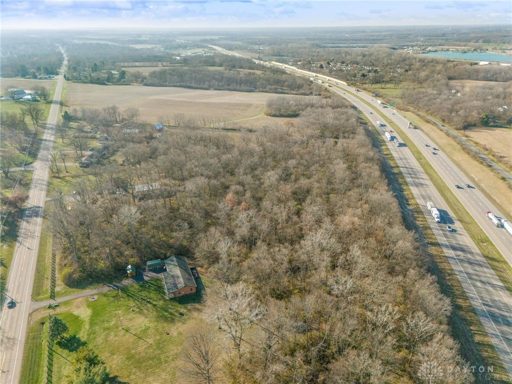 Dayton-springfield Road, Springfield, Ohio image 9