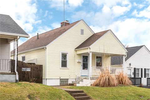 Photo of 3618 Woodbine Avenue, Dayton, OH 45420 (MLS # 952884)