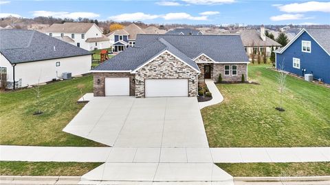 Photo of 1050 Rosenthal Drive, Tipp City, OH 45371 (MLS # 949395)