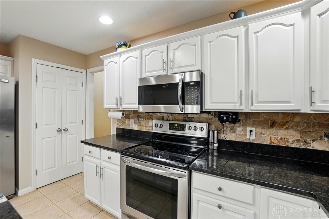 3835 Polo Trace Court, Bellbrook, Ohio image 12