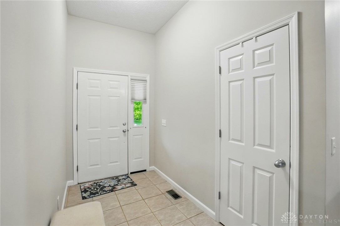 3835 Polo Trace Court, Bellbrook, Ohio image 16