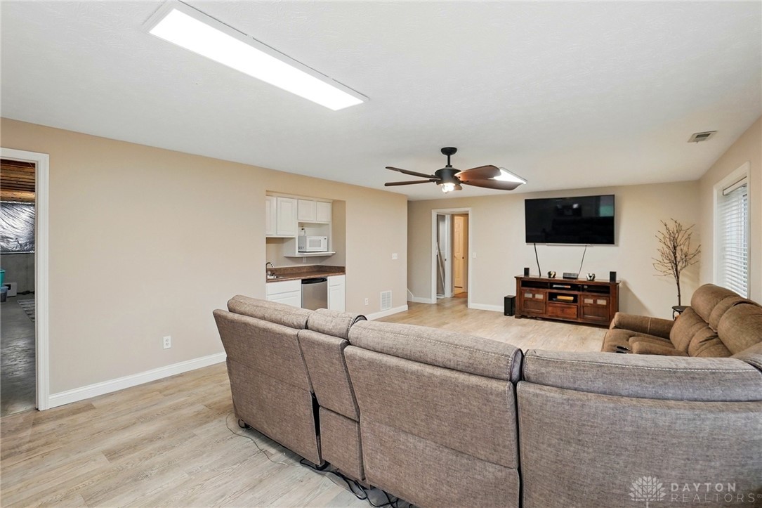 3835 Polo Trace Court, Bellbrook, Ohio image 26