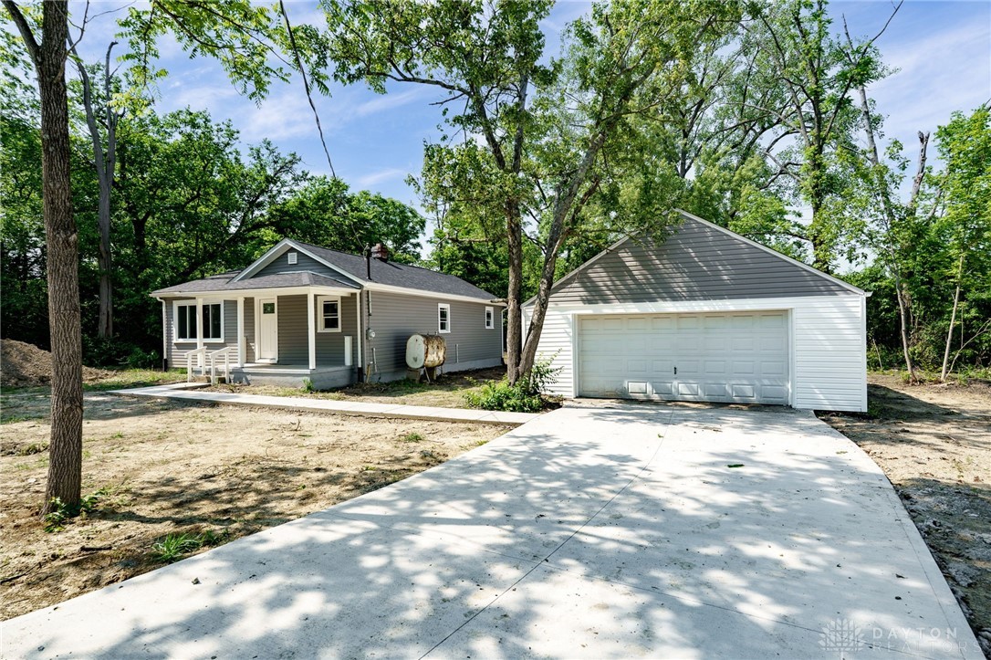 5861 Pinnacle Road, Miamisburg, Ohio image 2