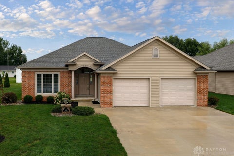 Photo for 806 Silver Pines Dr