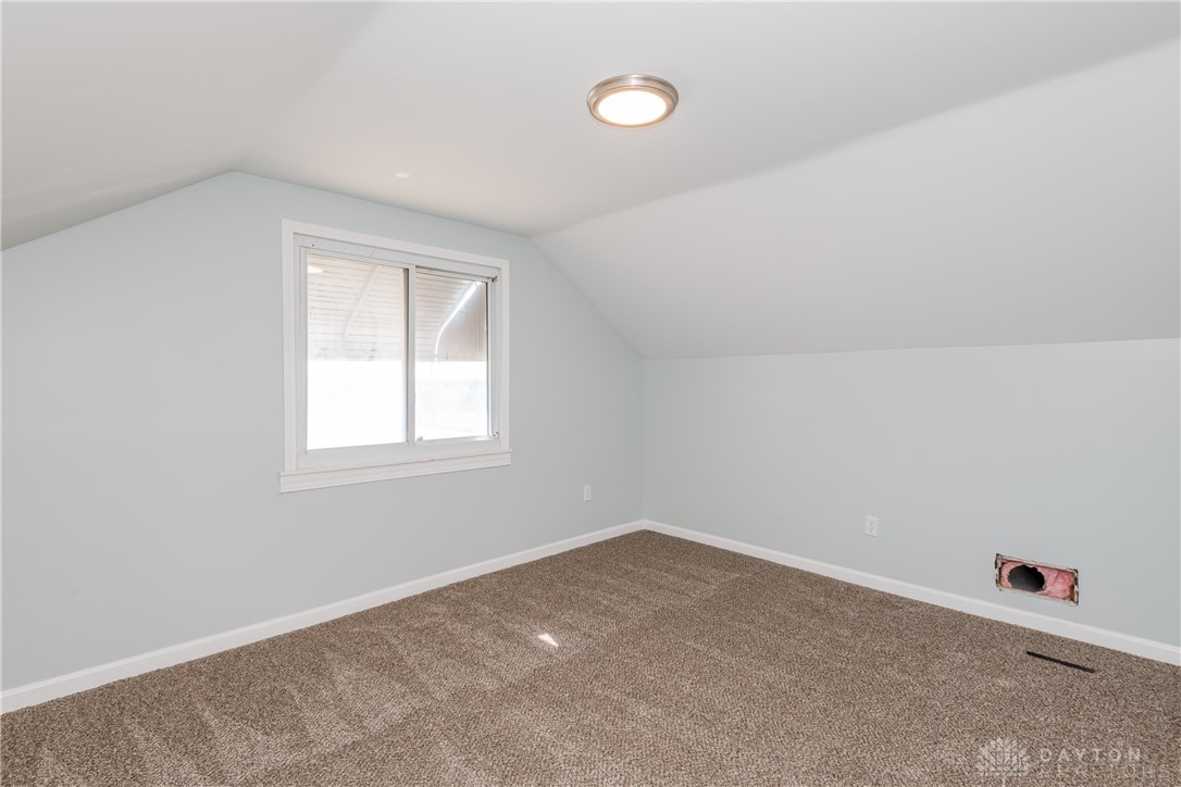 9364 Peters Pike, Vandalia, Ohio image 32