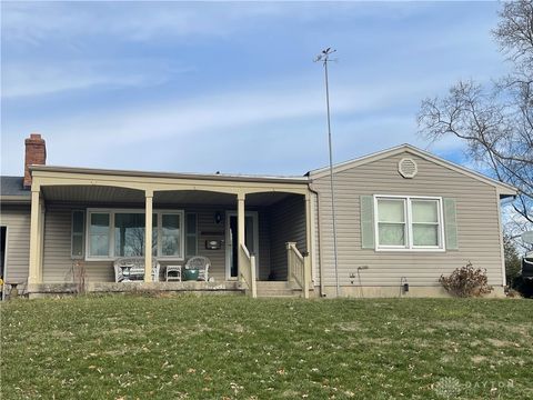 Photo of 4611 Carroll Lee Lane, Middletown, OH 45044 (MLS # 950354)