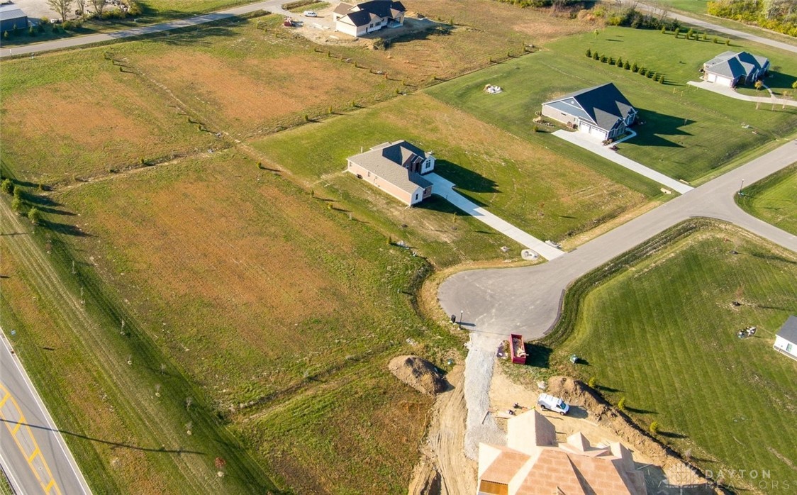 Aniston Court, Lebanon, Ohio image 3