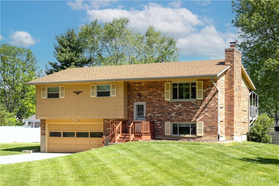 2706 Coldsprings Drive, Beavercreek, Ohio image 1