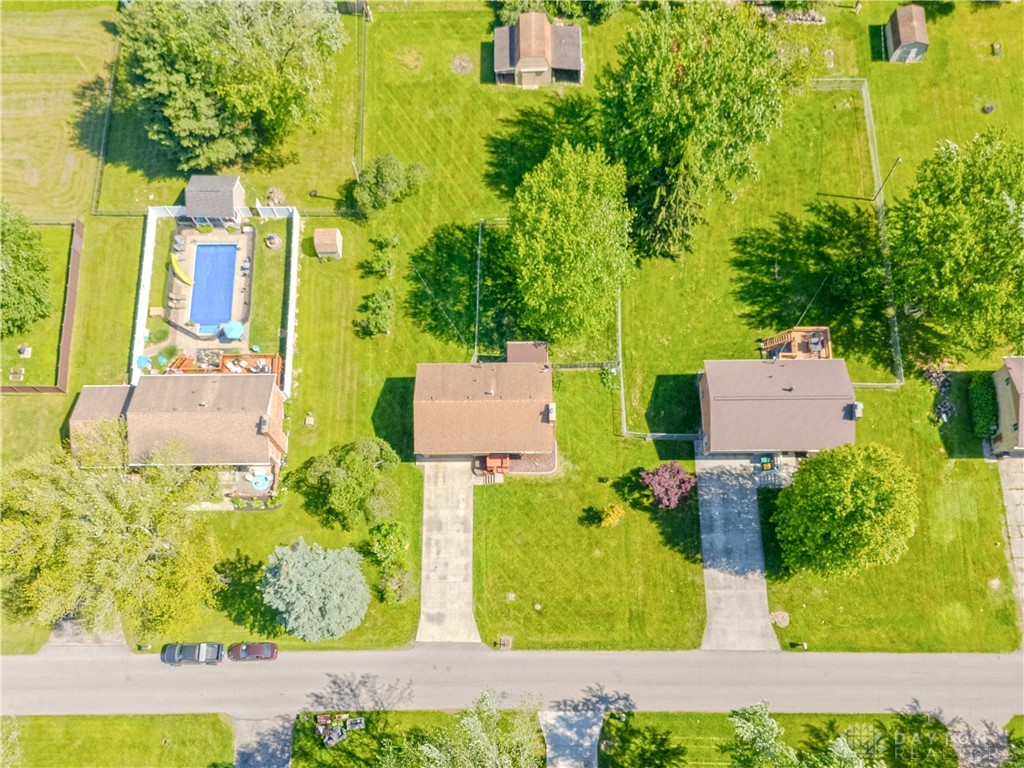 2706 Coldsprings Drive, Beavercreek, Ohio image 21