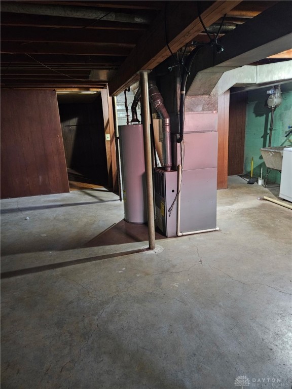490 Glendale Drive, Troy, Ohio image 13