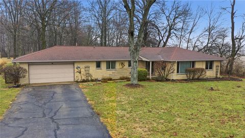 Photo of 4407 Sweet Potato Ridge Road, Clayton, OH 45322 (MLS # 953878)