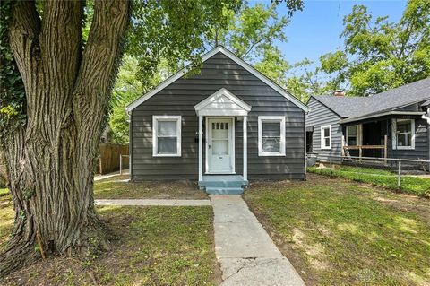 Photo of 2145 Kipling Drive, Dayton, OH 45406 (MLS # 940458)