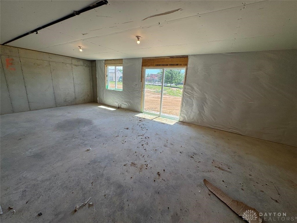 553 Hollywood Boulevard, Xenia, Ohio image 3