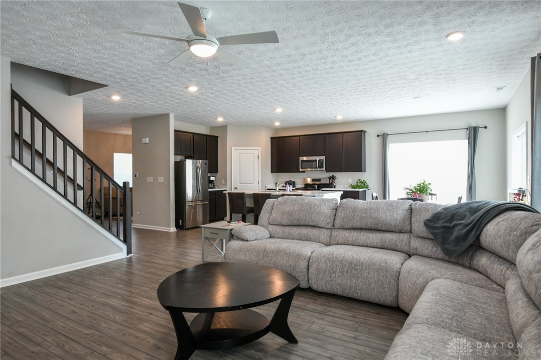 Englewood, Ohio 45322, United States, 4 Bedrooms Bedrooms, ,3 BathroomsBathrooms,Residential,Active,175204