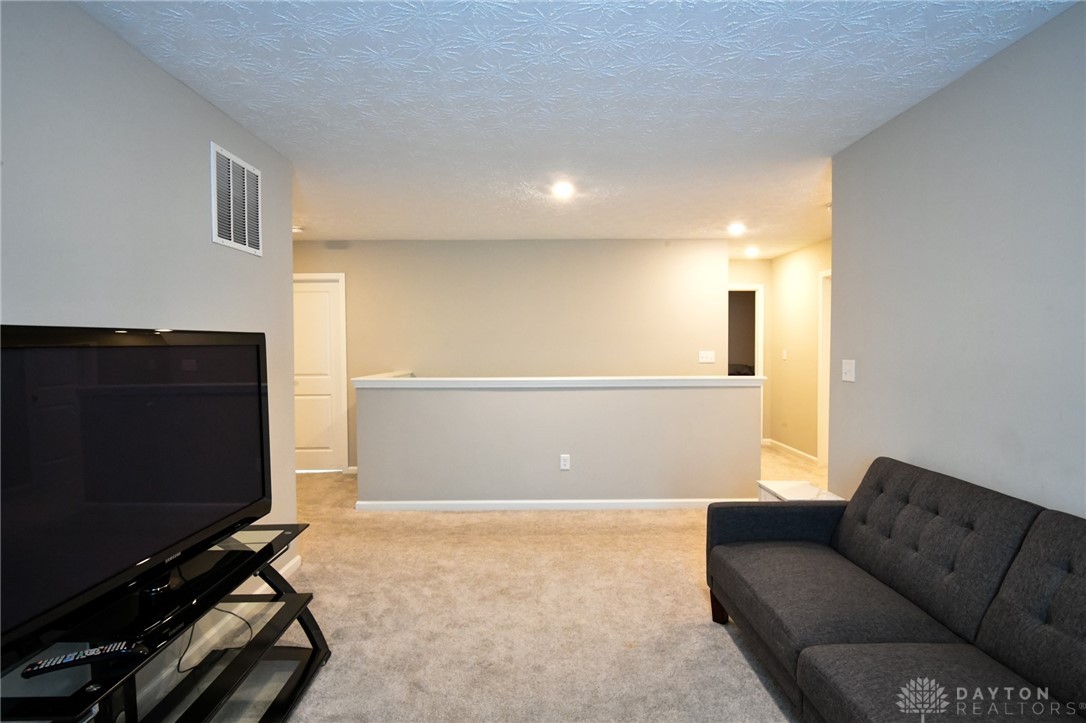 Englewood, Ohio 45322, United States, 4 Bedrooms Bedrooms, ,3 BathroomsBathrooms,Residential,Active,175204