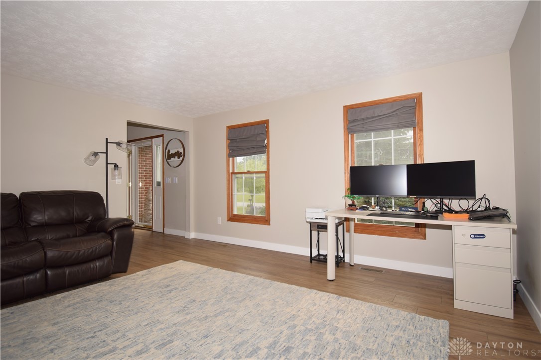 2170 Ashbrook Drive, Springfield, Ohio image 21