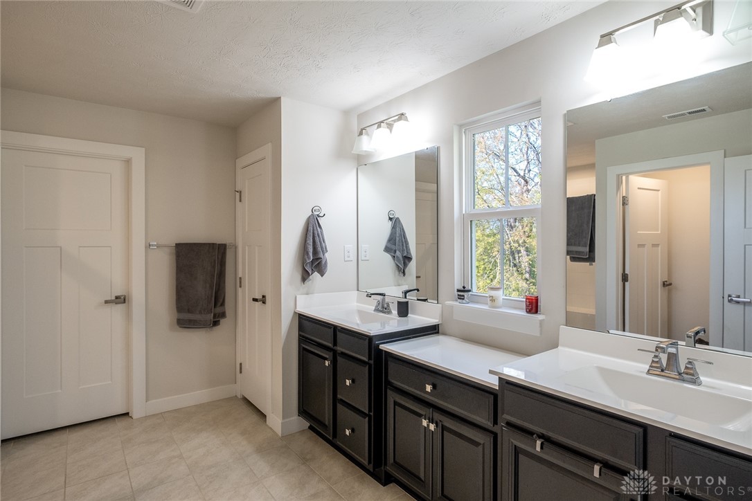 2870 Riverstone Drive, Beavercreek Township, Ohio image 22